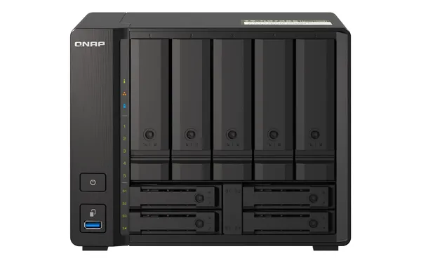 NAS QNAP TOWER 9 SLOTS 8GB RAM EXP+5GB FLASH PROC AMD RYZEN TS