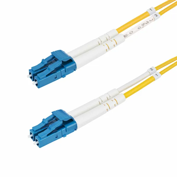 CABLE DE FIBRA OPTICA LC A LC UPC  OS2 MONOMODO DE 40M
