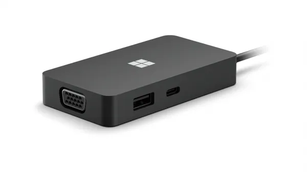 SRFC USB-C TRAVEL HUBCM SC EN/XC/XD/XX COMM BLACK